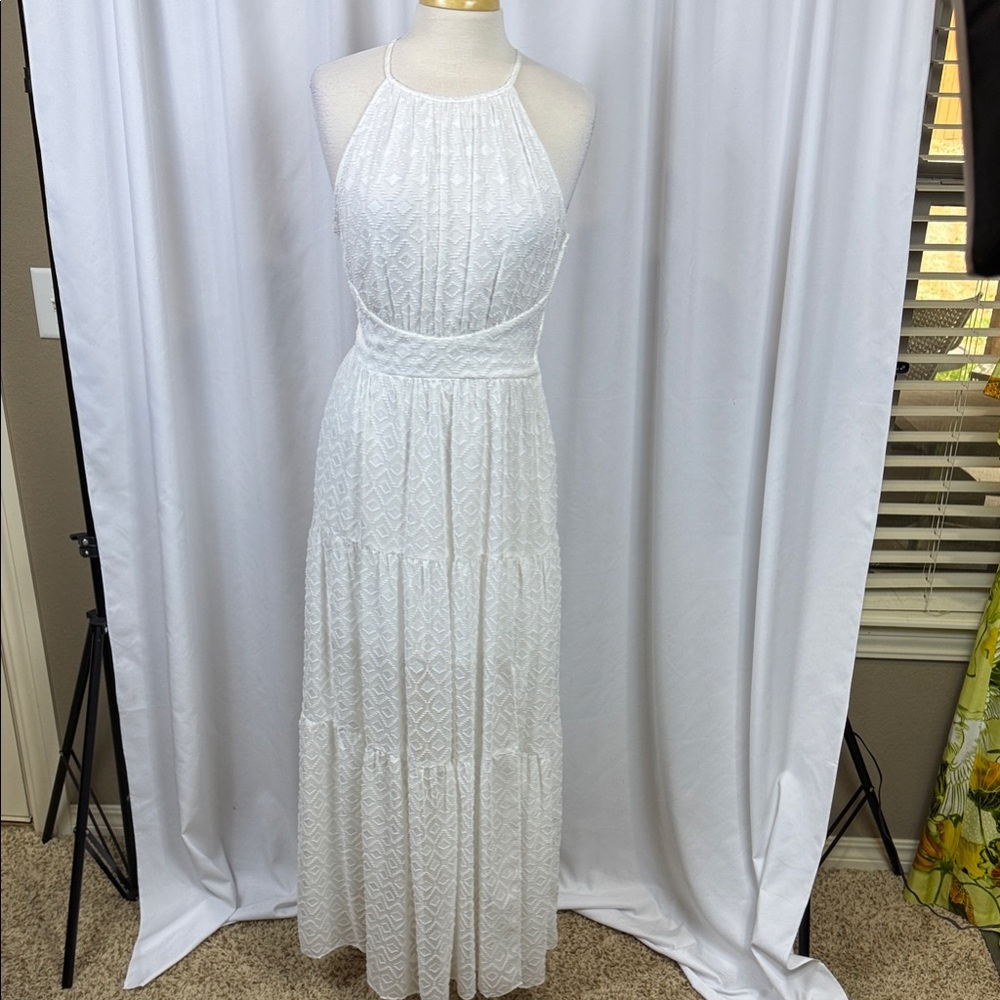 Bisou Bisou Elegant White Maxi Dress, Size 6